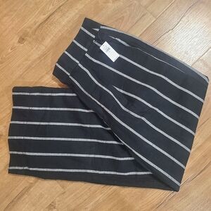 GAP -Women Wide leg Striped Black and Gray Pants